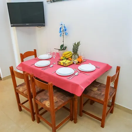 Martina Apartment *