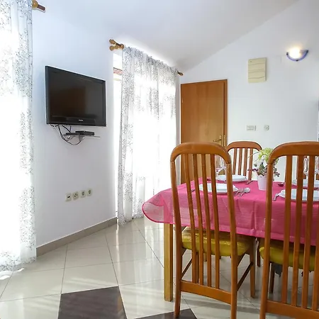 Martina Apartamento *
