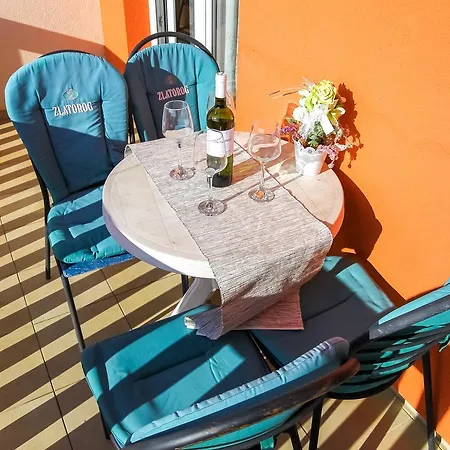 Martina Apartment *